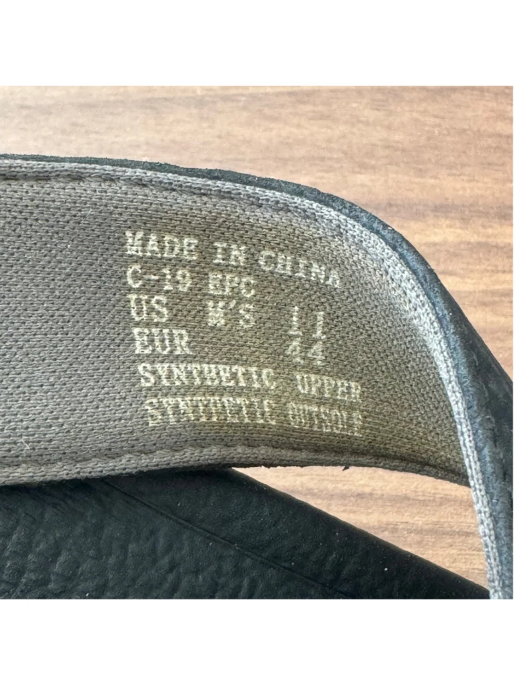 Reef Cushion Phantom Leather Flip Flops Black Men’s Size 11 Comfort Sandals